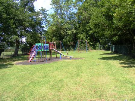 Vickers Close Play Area